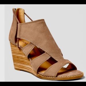 Lucky Brand Leather Suede Taupe Wedges
